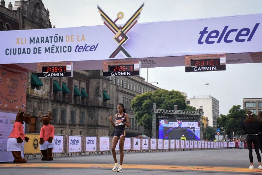 ¿Dónde consultar los resultados del Maratón CDMX 2025?